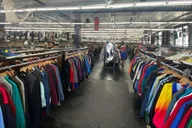 New York City Secondhand Shopping Tour thumbnail 4