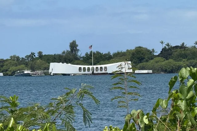 Honolulu Pearl Harbor Aviation Museum Tour 4.5 Hr - Image 5