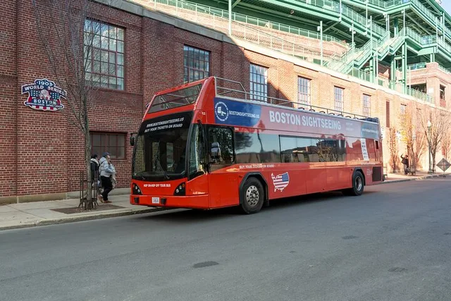 Boston Hop-on Hop-off Bus Tour - Image 5