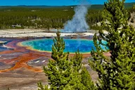 Cody Yellowstone Private Tour 3 Days thumbnail 1