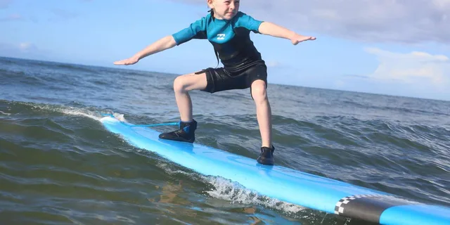 Kihei Family Surf Lessons at Kalama Park - Image 5