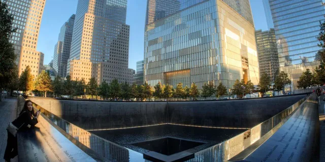 New York City Financial District Walking Tour - Image 2