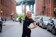 New York Photo Session with French-Speaking Photographer thumbnail 4