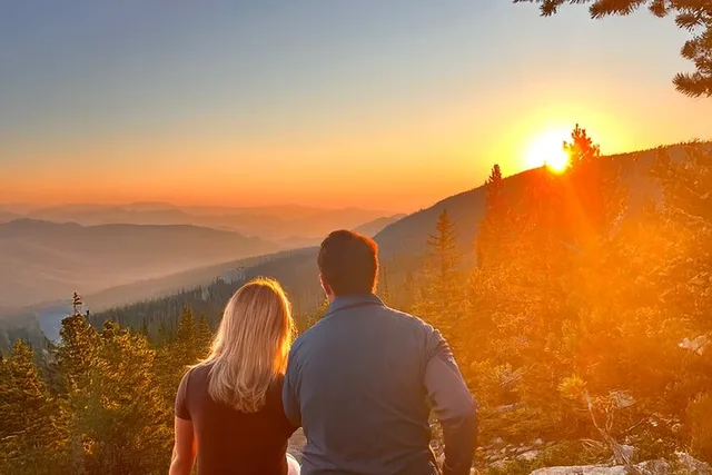 Rocky Mountain National Park Sunrise Hike - Image 6