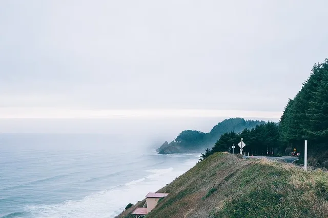 Florence to Yachats Coastal Tour - Image 2