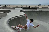 Los Angeles Santa Monica and Venice eBike Tour thumbnail 4
