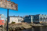 Kennebunkport Garden Stroll thumbnail 1