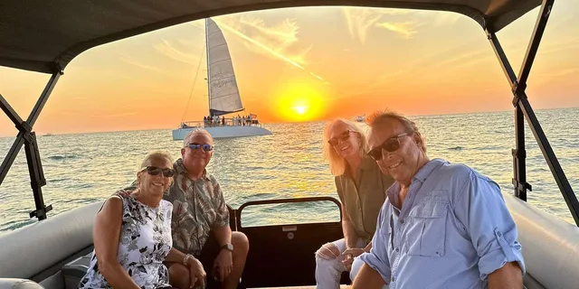 Naples Sunset Boat Cruise with Charcuterie and Wine - Image 4