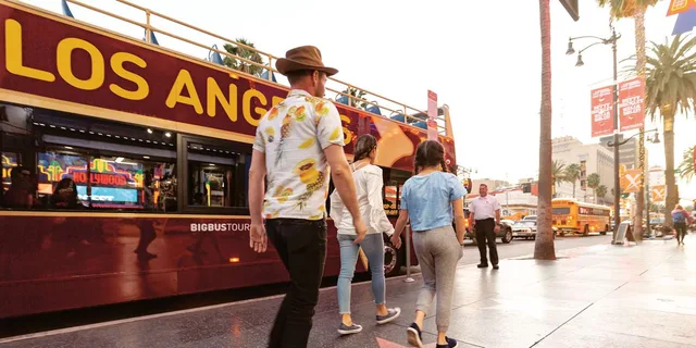 Los Angeles Hop-on Hop-off Bus Tour - Image 4