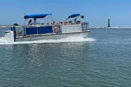 Folly Beach Dolphin Boat Tour to Morris Island thumbnail 3