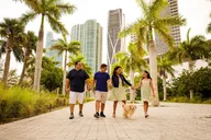 Miami Beach Private Walking Tour thumbnail 1
