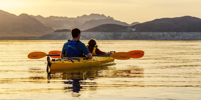 Lake Mead Sunset Kayak Tour with Dinner and Campfire - Image 1