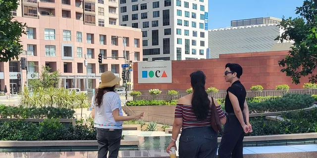 Los Angeles Arts Tour with MOCA & The Broad 2 hr - Image 6