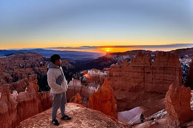 Zion, Bryce, Antelope, Horseshoe, Grand Canyon Tour - Image 4