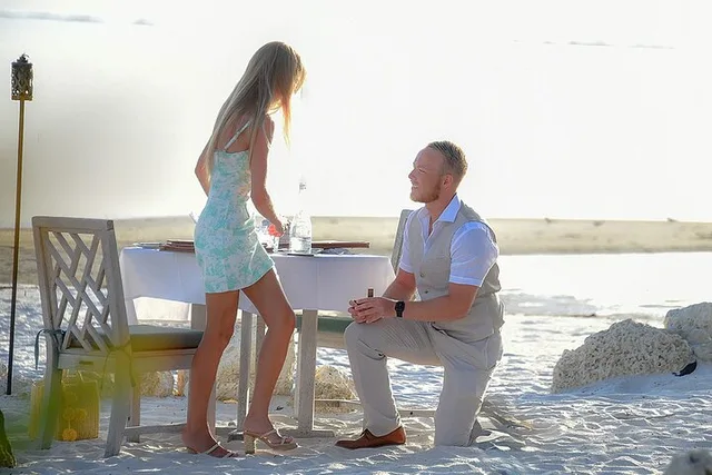 Key West Proposal and Engagement Photo Shoot - Image 2