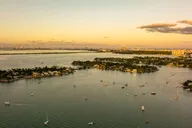 Miami Sunset Private Helicopter Tour thumbnail 3
