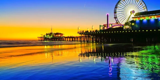 Malibu Santa Monica Venice Beach Tour - Image 5