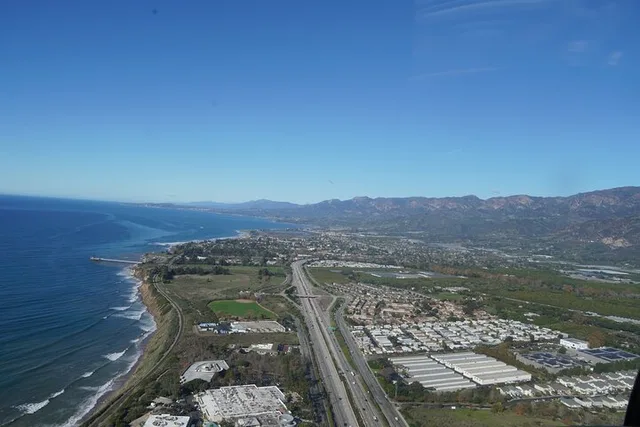 Santa Barbara Mountain and City Helicopter Flight - Image 3