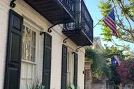Charleston Historical Walking Tour with Storytelling thumbnail 4