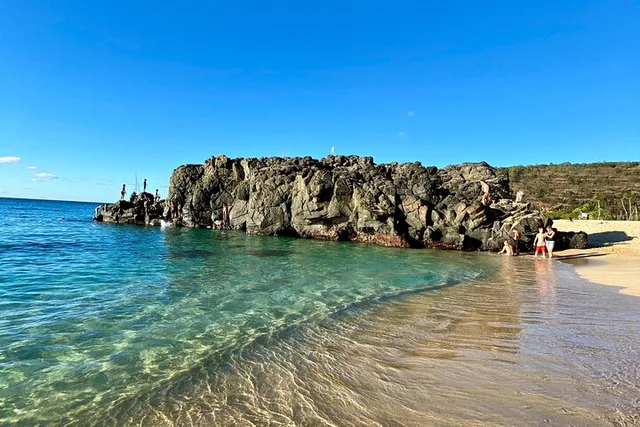 Oahu North Shore Shuttle Tour - Image 2