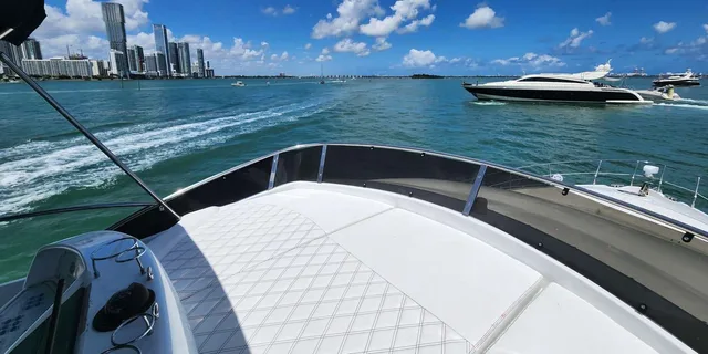 Miami Yacht Rental with Jetski and Paddleboards - Image 3