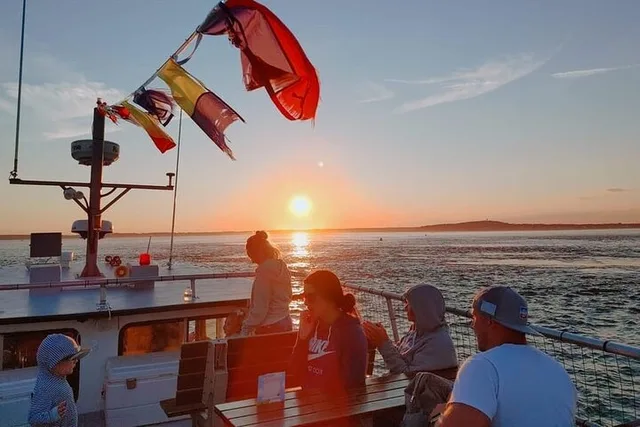 Plymouth Ice Cream Sundae Cruise 75 min - Image 2
