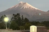 Quito Cotopaxi and Quilotoa Private Tour with Painting Class thumbnail 4