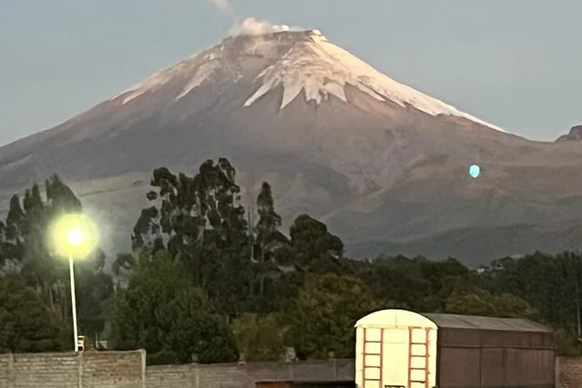 Quito Cotopaxi and Quilotoa Private Tour with Painting Class - Image 4