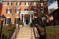 Georgetown Walking Tour: Spies and History thumbnail 1