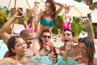 Las Vegas Day Club Crawl thumbnail 5