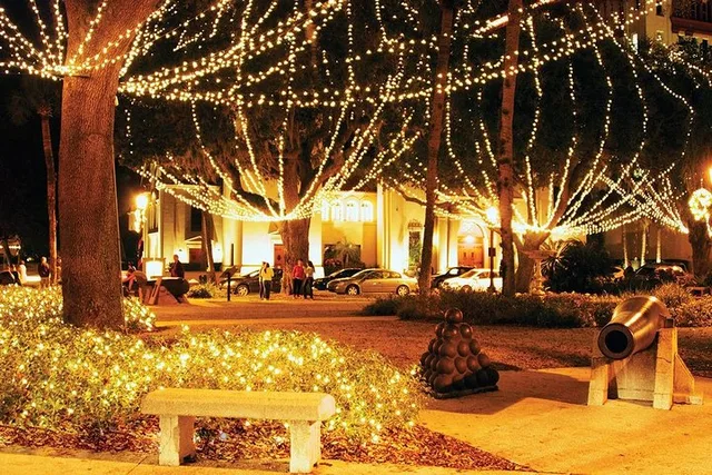 St. Augustine Nights of Lights Tour - Image 3