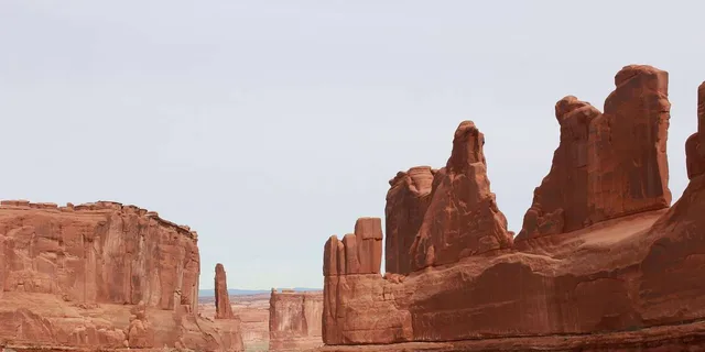Moab 4x4 Canyonlands and Arches Tour - Image 4