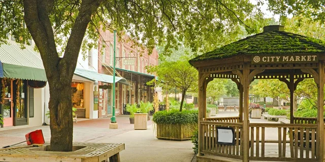 Savannah Lunch Food Tour - Image 6