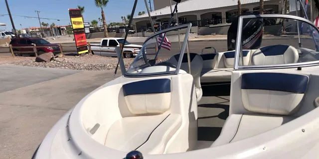 Lake Havasu Ski Boat Adventure - Image 3