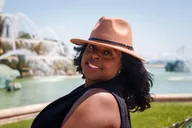 Chicago Professional Photo Shoot thumbnail 1
