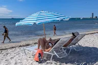 Miami Beach Chair and Umbrella Package thumbnail 1
