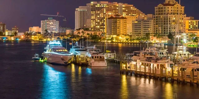Fort Lauderdale Night Cruise Through the Venice of America - Image 3