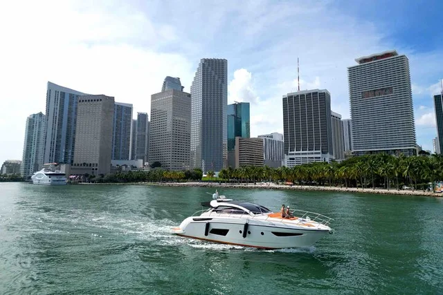 Miami Yacht Charter on a 52' Azimut - Image 2