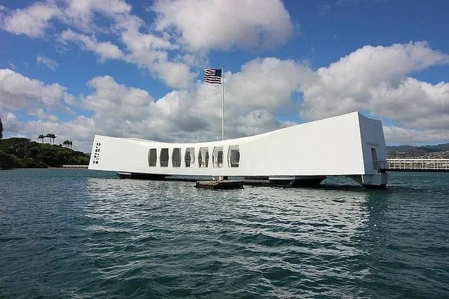 Honolulu Pearl Harbor Tour 9 hr - Image 5