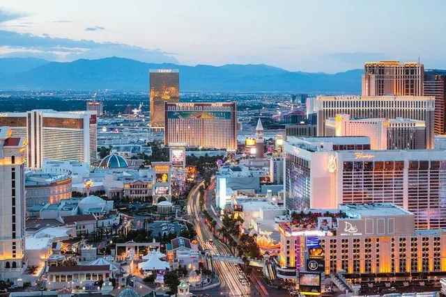 Las Vegas Private Airport Transfer - Image 5