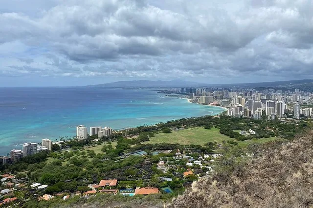 Oahu Island Experience with Diamond Head Hike - Image 4