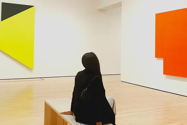 Los Angeles Museum Tour - Image 2