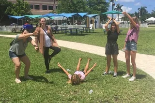 Pembroke Pines Scavenger Hunt 2 hr
