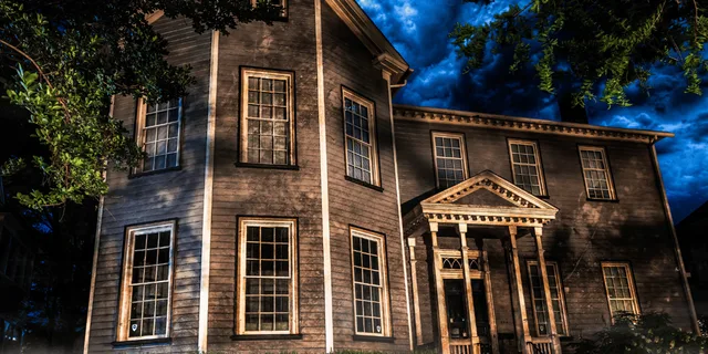Raleigh Ghost Tour: Rust, Rebels, & Ruins - Image 3
