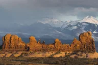 Moab Arches National Park Sunset Tour thumbnail 2