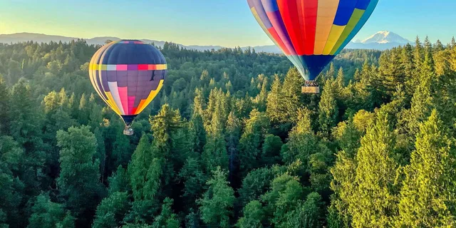 Seattle Mt. Rainier Balloon Ride - Image 2