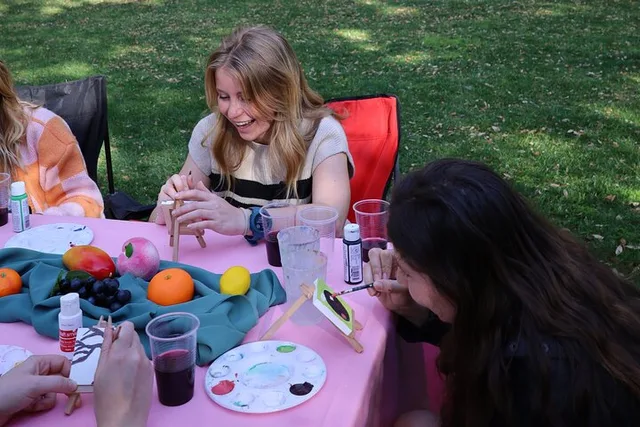 Savannah Painting Workshop in Forsyth Park - Image 6
