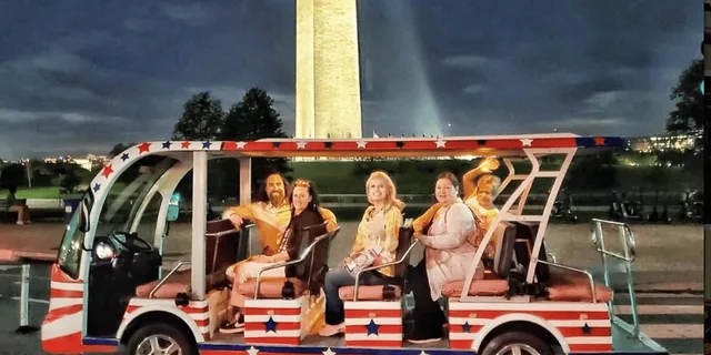Washington DC History & Monuments Moonlight Cart Tour 2 hr - Image 5