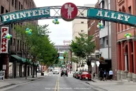 Nashville Walking Tour with Johnny Cash Museum Admission thumbnail 6