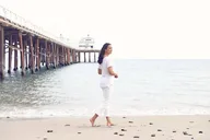 Malibu Photo Session with Local Photographer 30 min thumbnail 2
